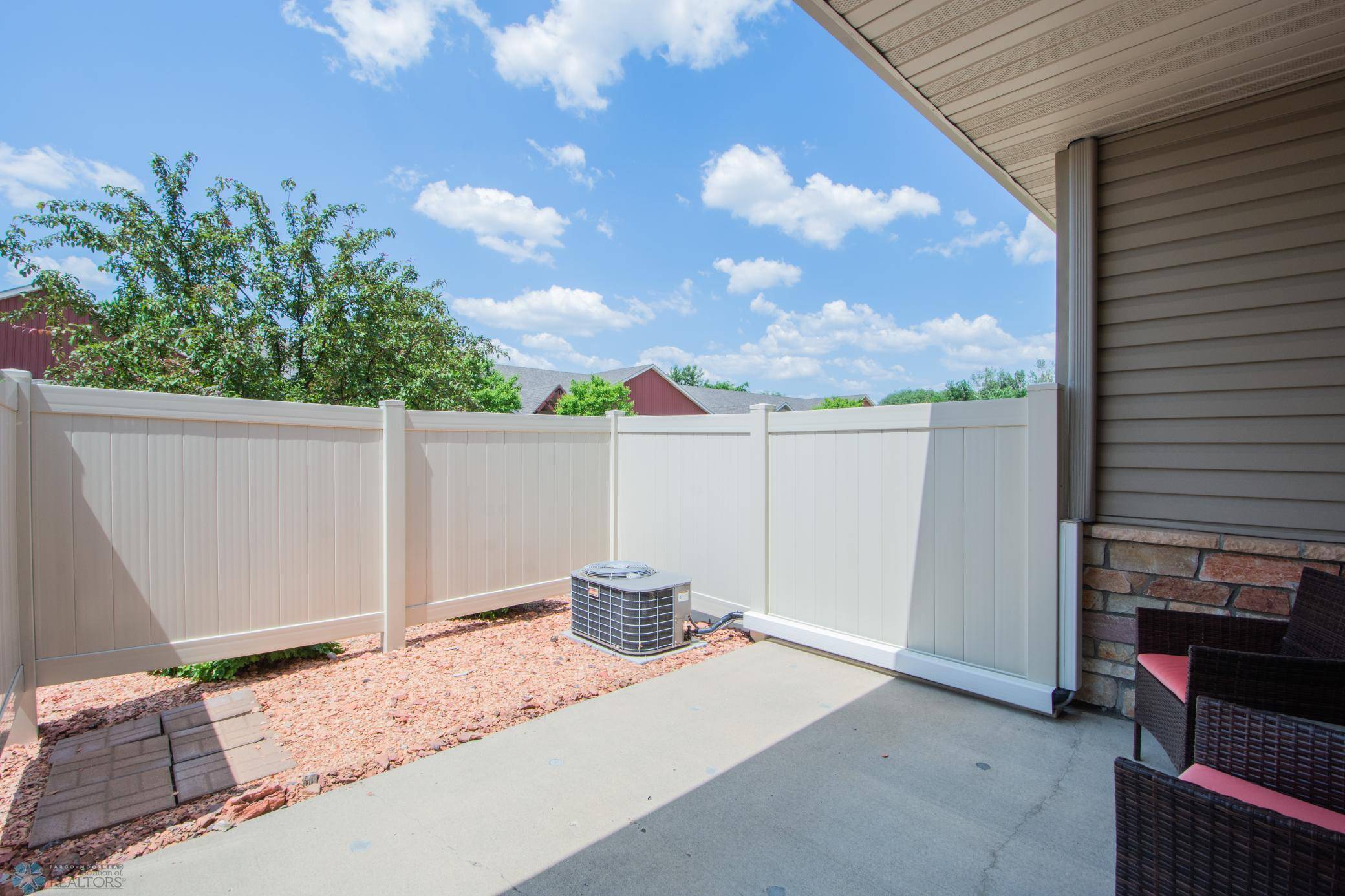 West Fargo, ND 58078,508 19th AVE W