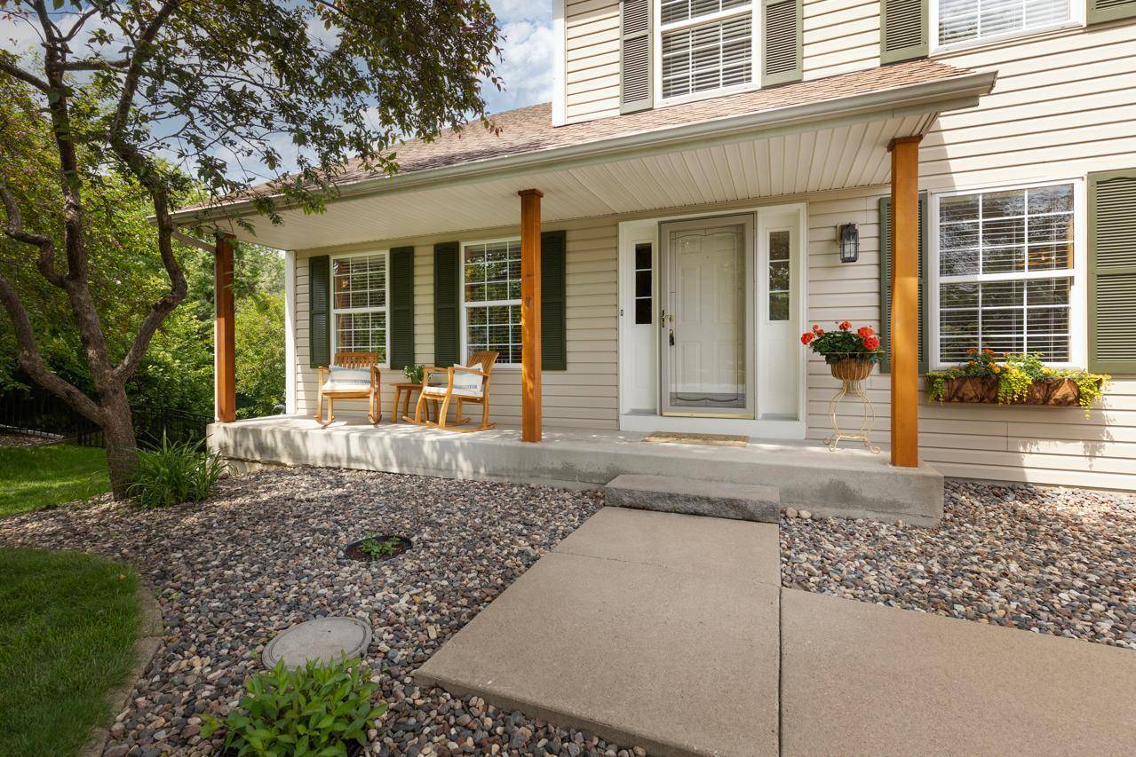 Eden Prairie, MN 55347,17584 Lenox CIR