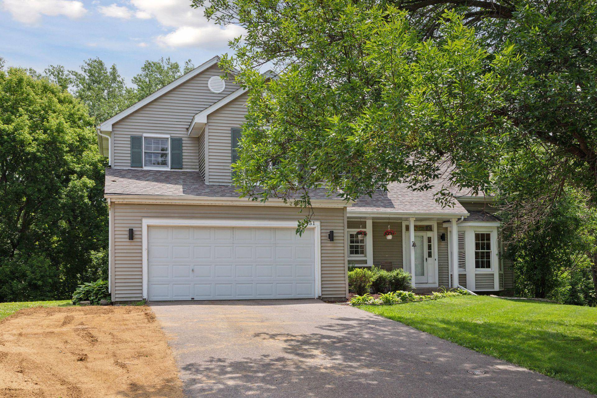 Chanhassen, MN 55317,6451 Devonshire DR