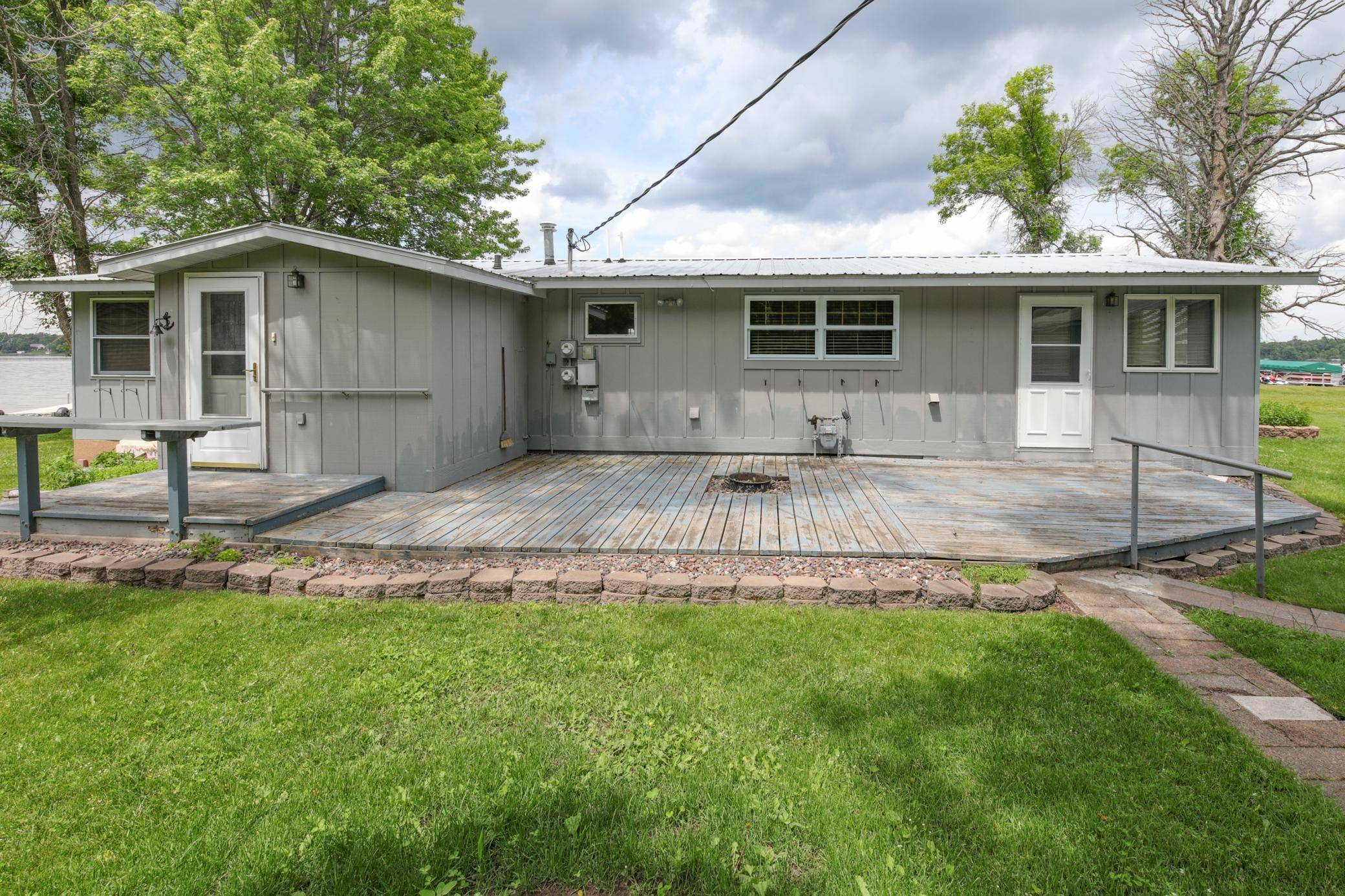 Sturgeon Lake, MN 55783,90257 Shoreside LN