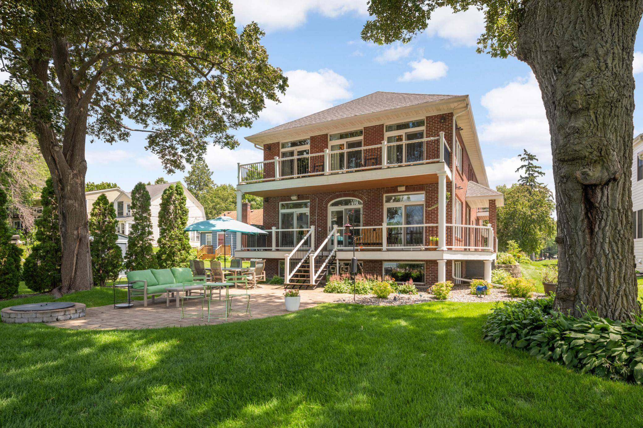 Spring Park, MN 55384,3890 Sunset DR