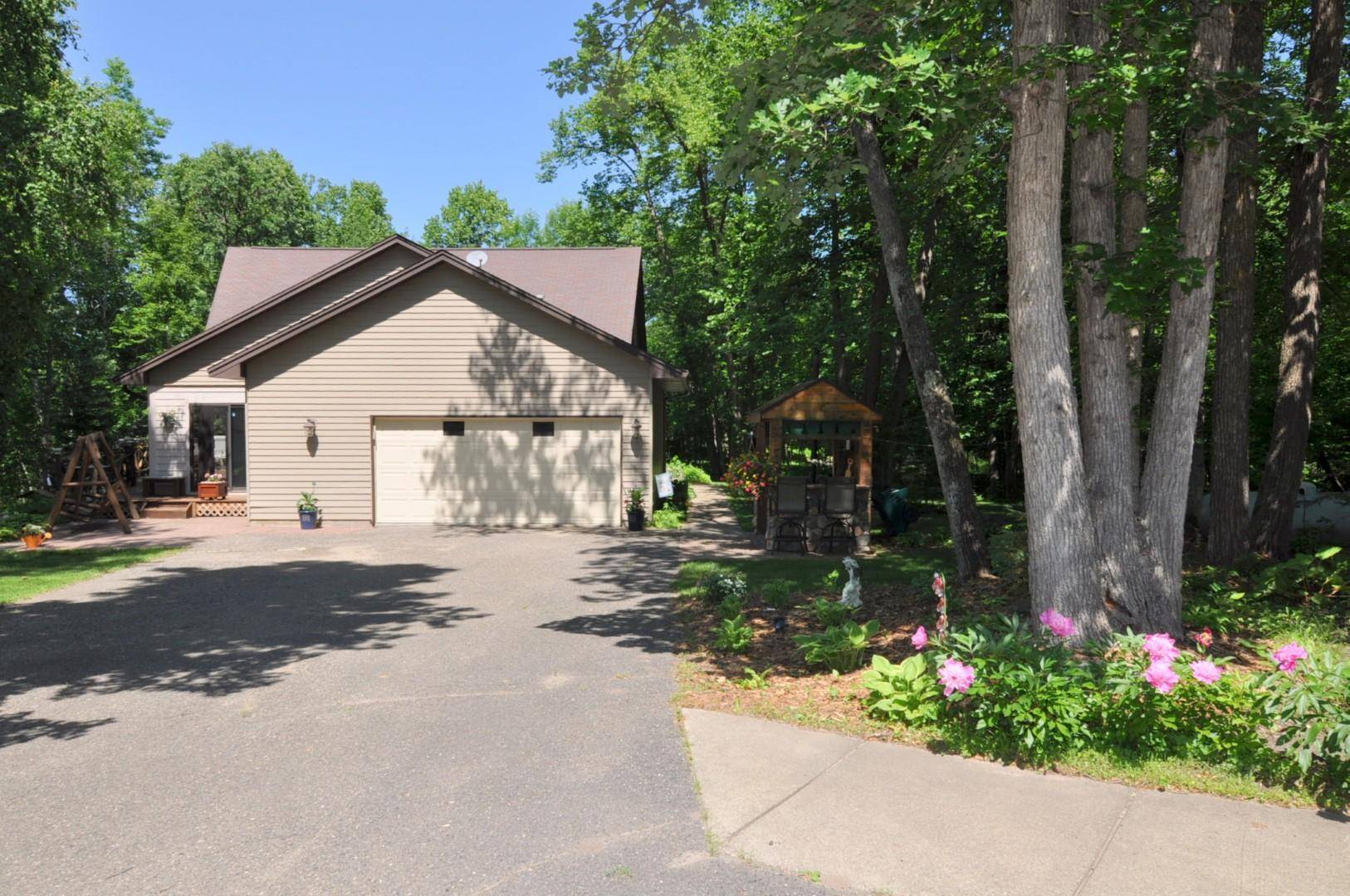 Akeley, MN 56433,21079 Foothill TRL