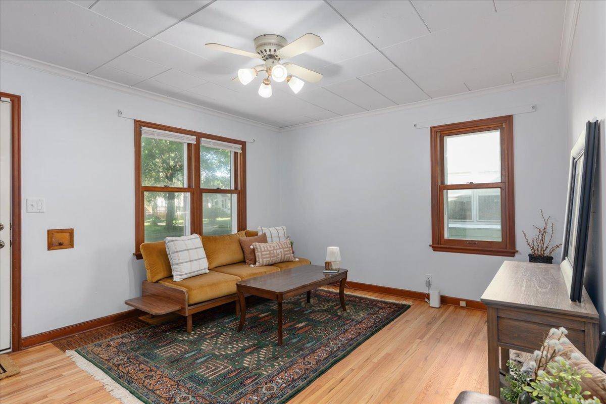 Minneapolis, MN 55417,3506 Boardman ST
