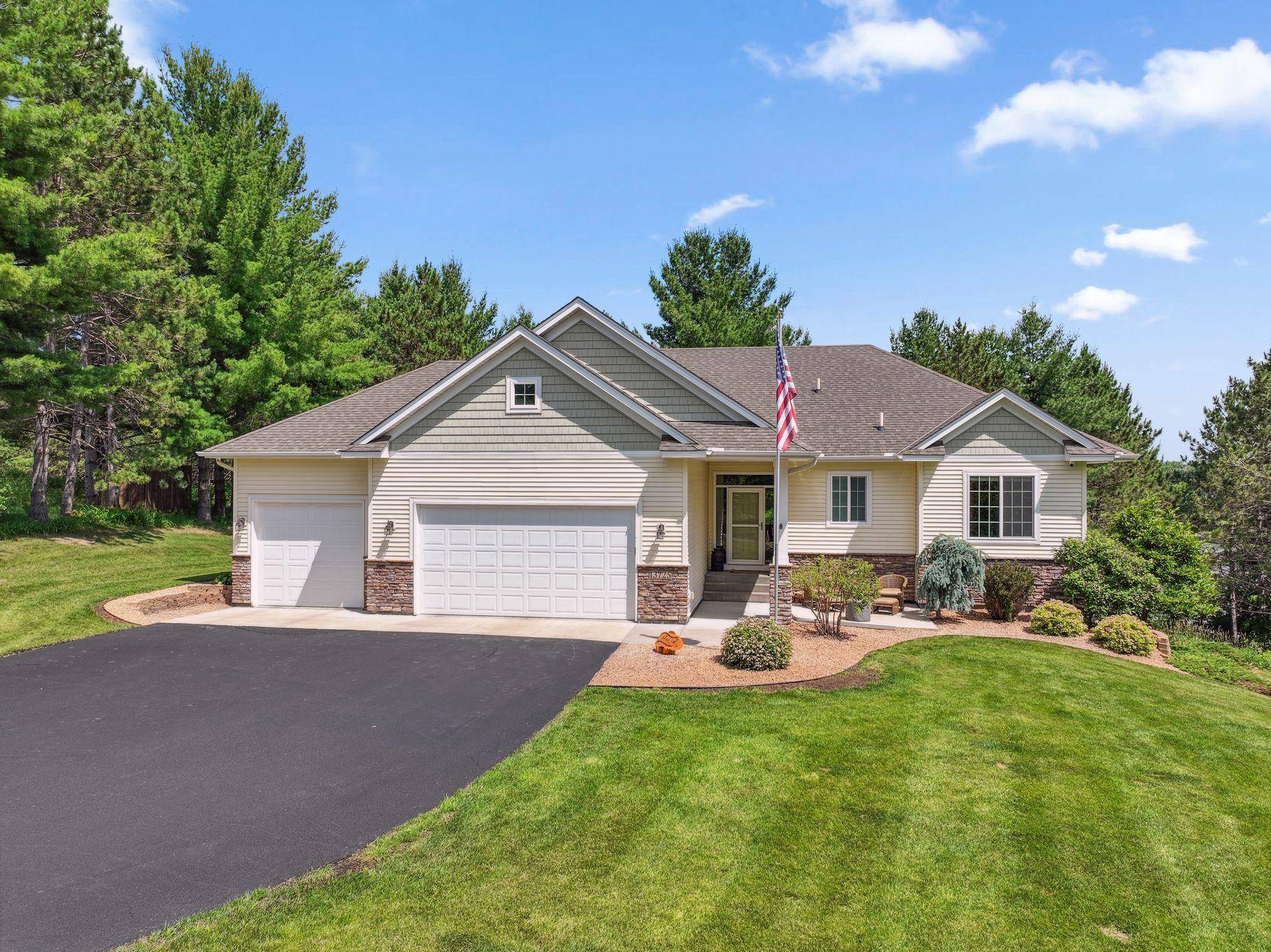 Chisago City, MN 55013,13725 Maxwell RD