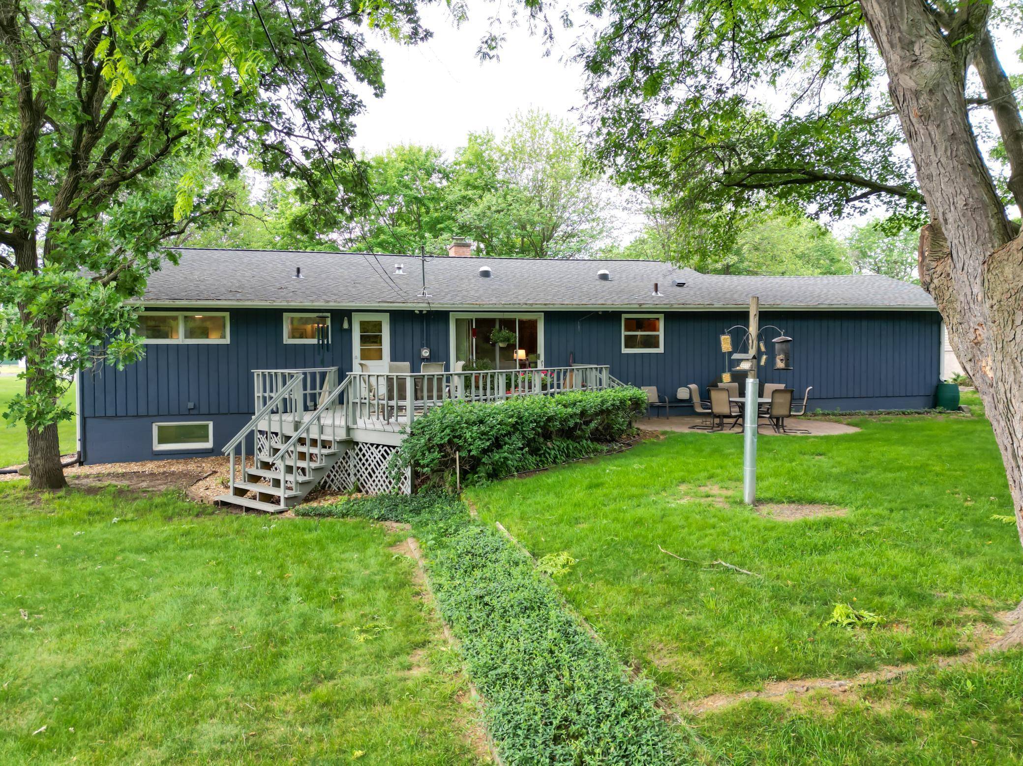 Menomonie, WI 54751,715 River Heights RD SW