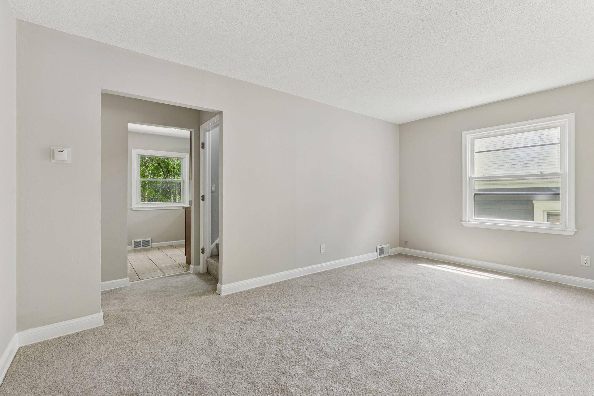 Minneapolis, MN 55412,3510 6th ST