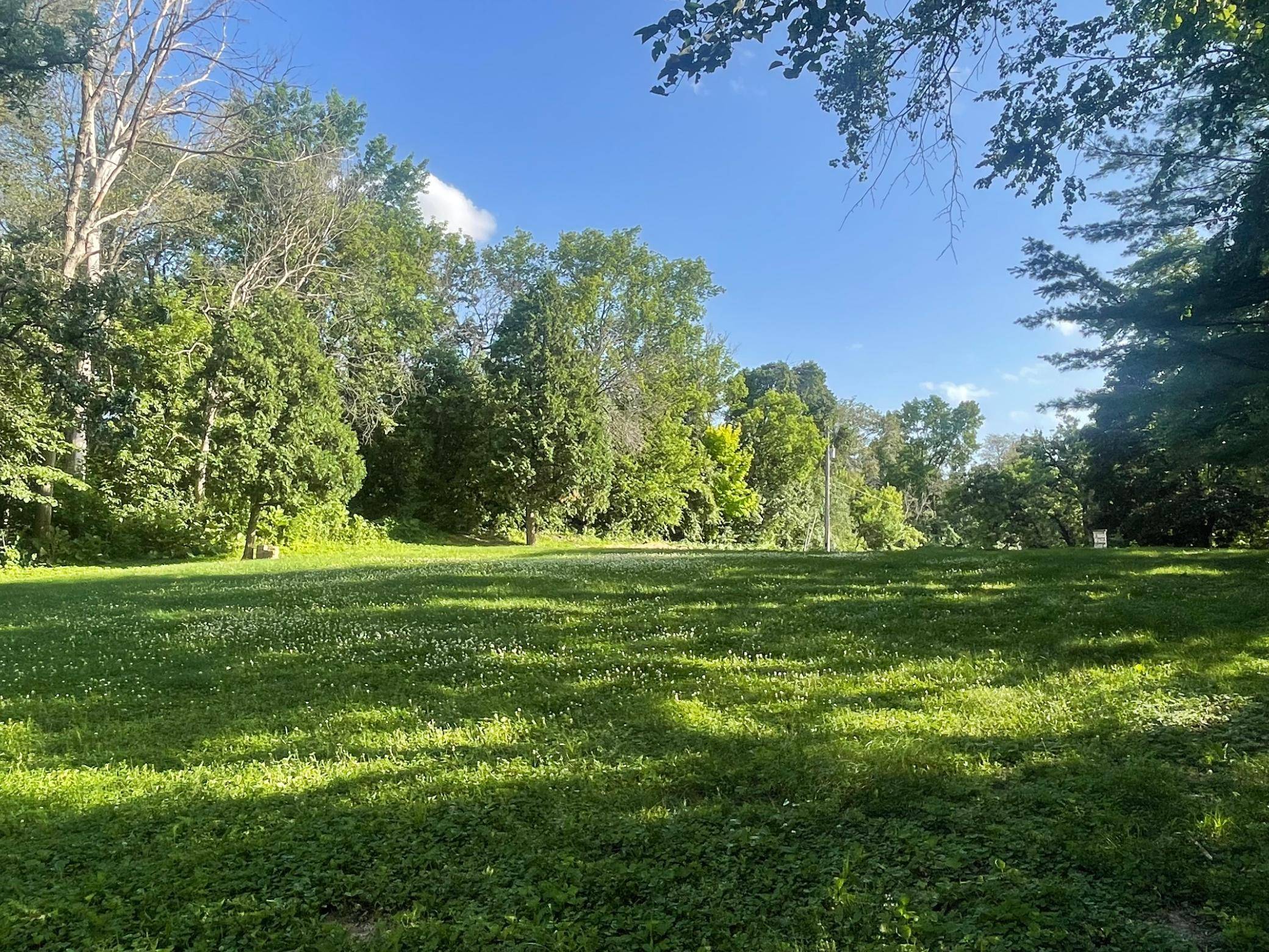Mendota Heights, MN 55118,1680 Lexington AVE S