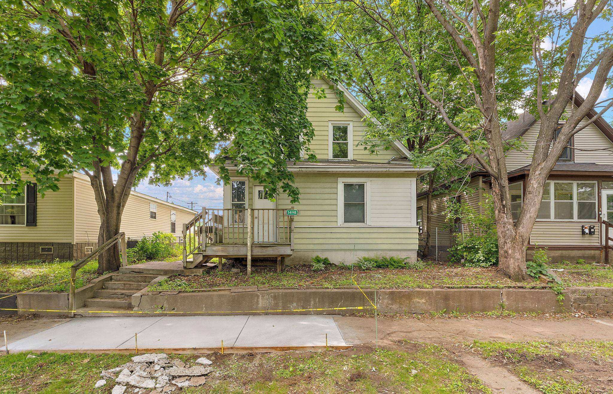 Saint Paul, MN 55104,1498 Sherburne AVE
