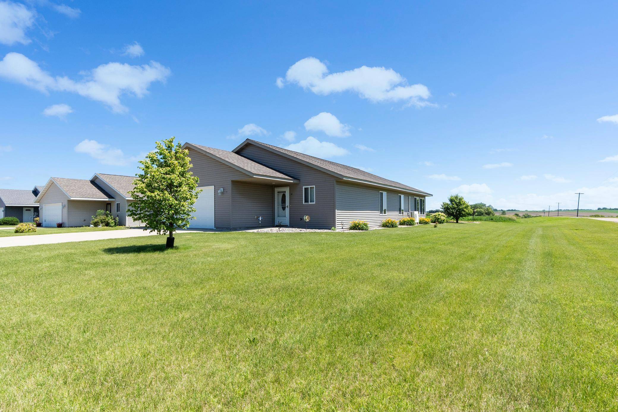Hoffman, MN 56339,ST S