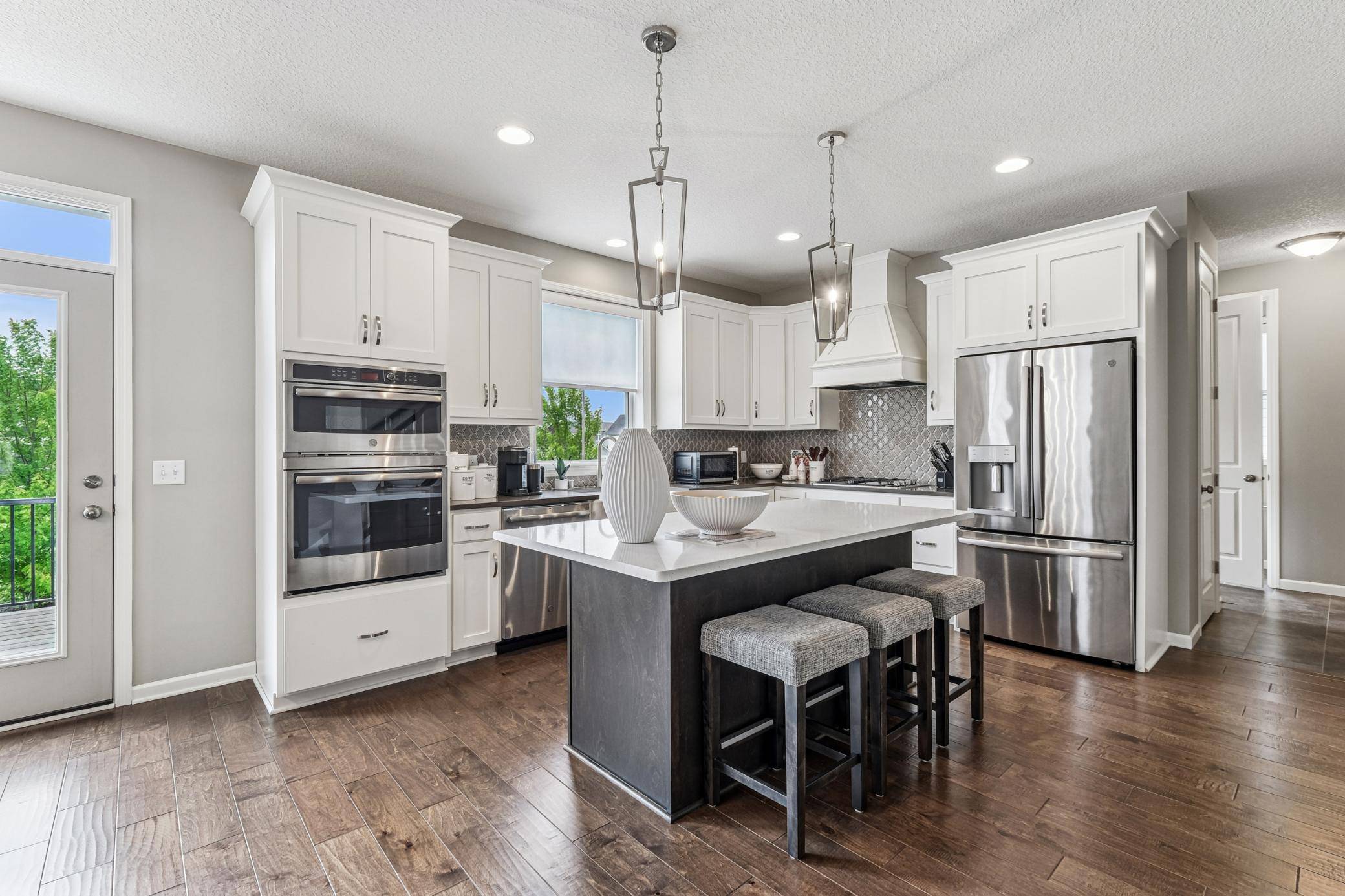 Lakeville, MN 55044,16395 Dunfield DR