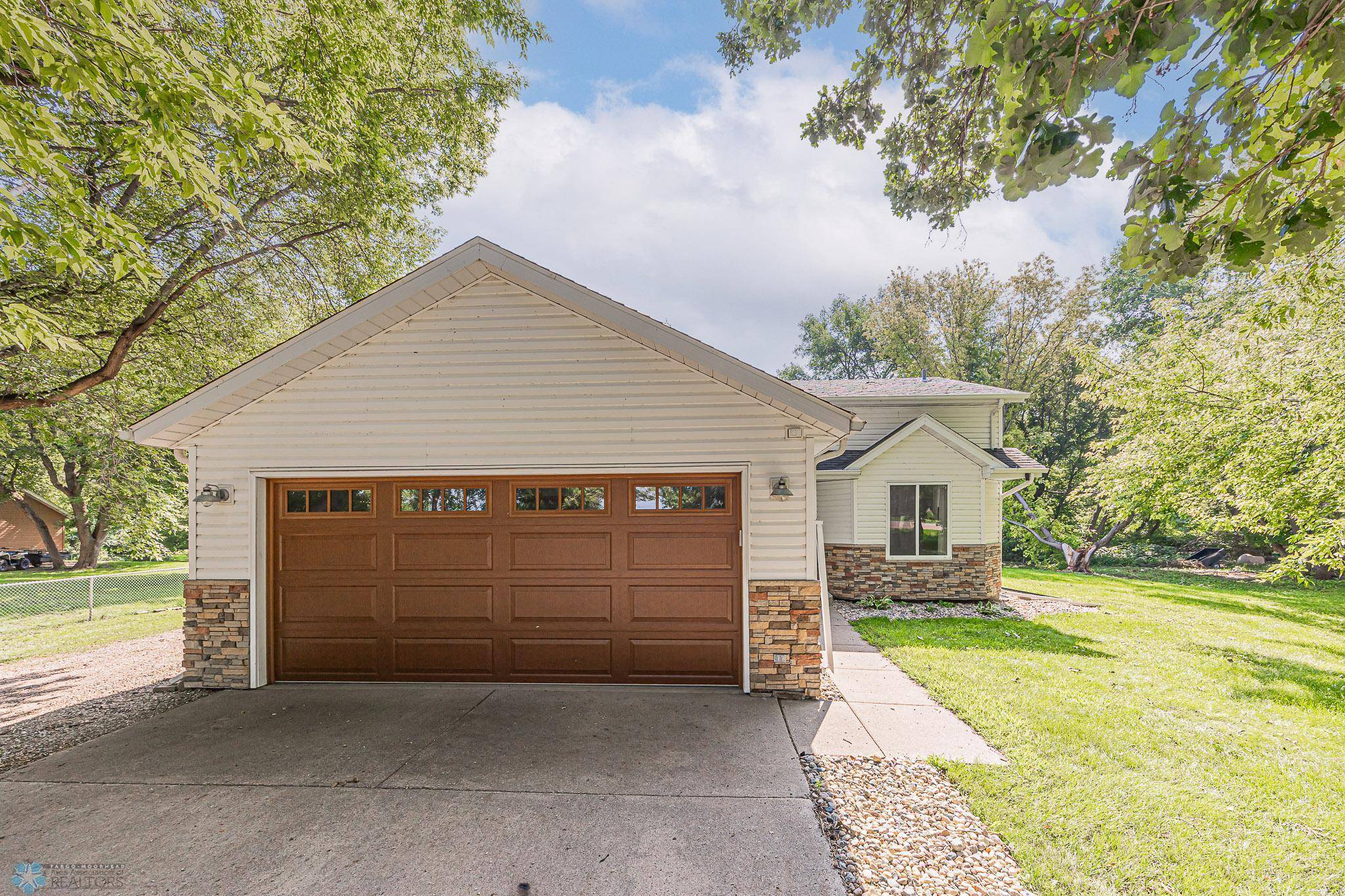 Horace, ND 58047,7622 Shadow LN