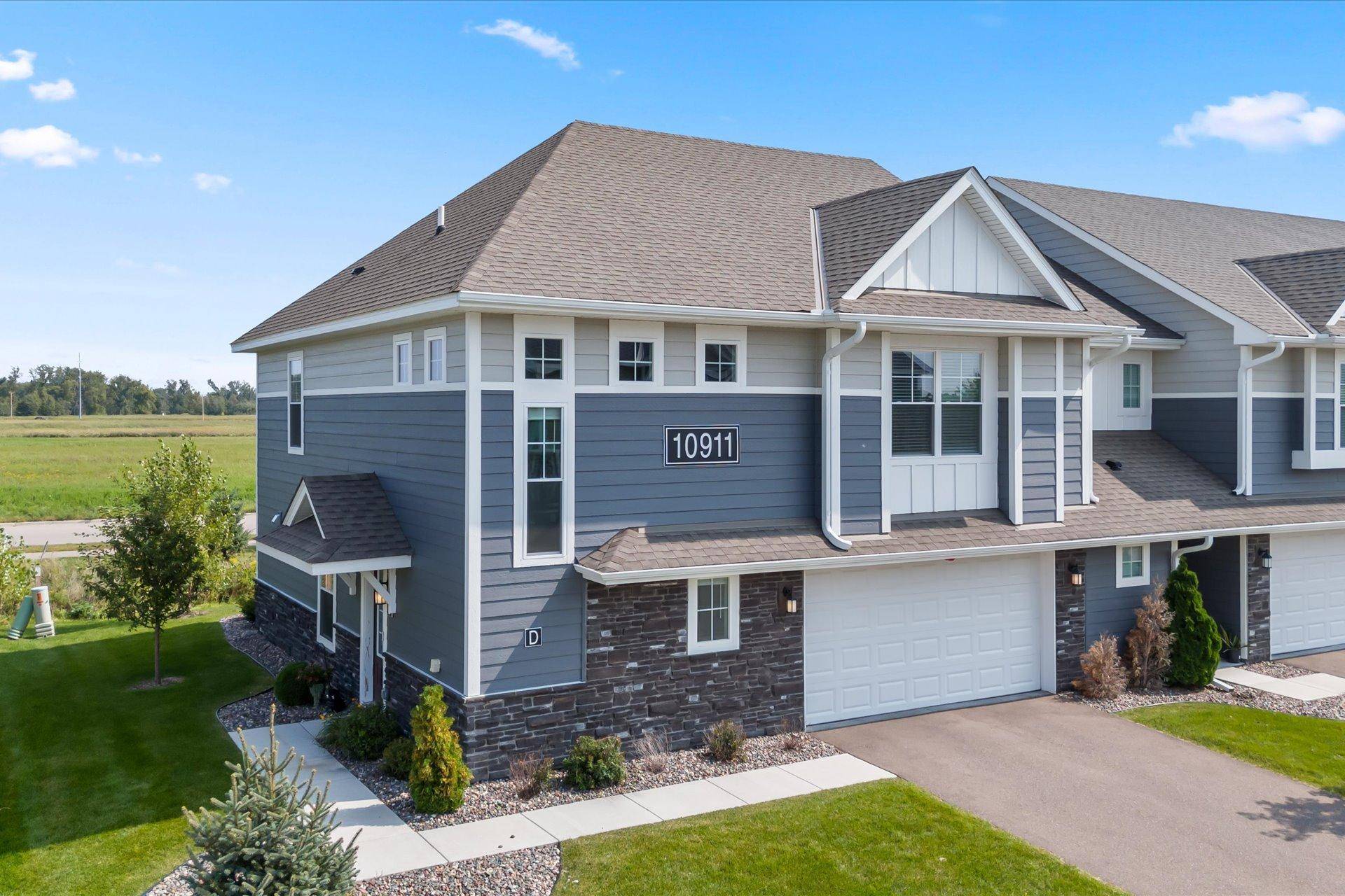 Blaine, MN 55449,10911 Zest ST NE