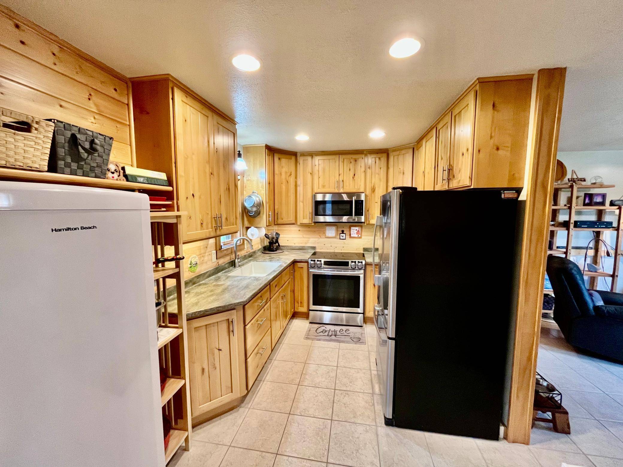 Bovey, MN 55709,27497 County Road 51