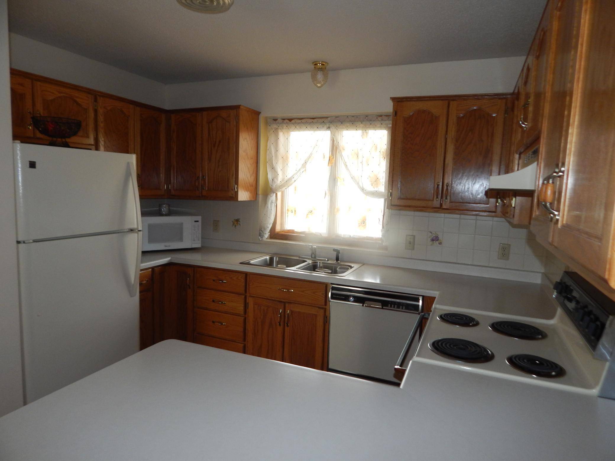 Saint Cloud, MN 56303,1403 33rd AVE N