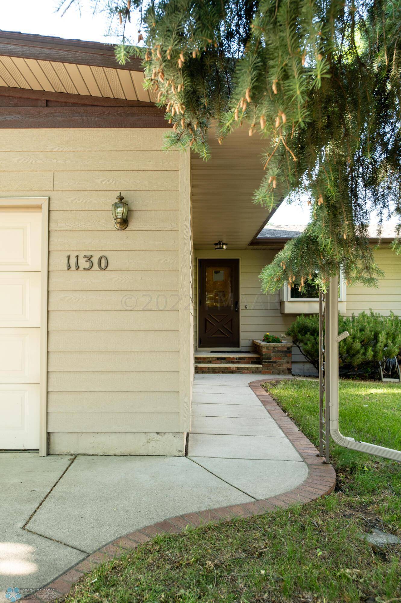 Moorhead, MN 56560,1130 26TH AVE S
