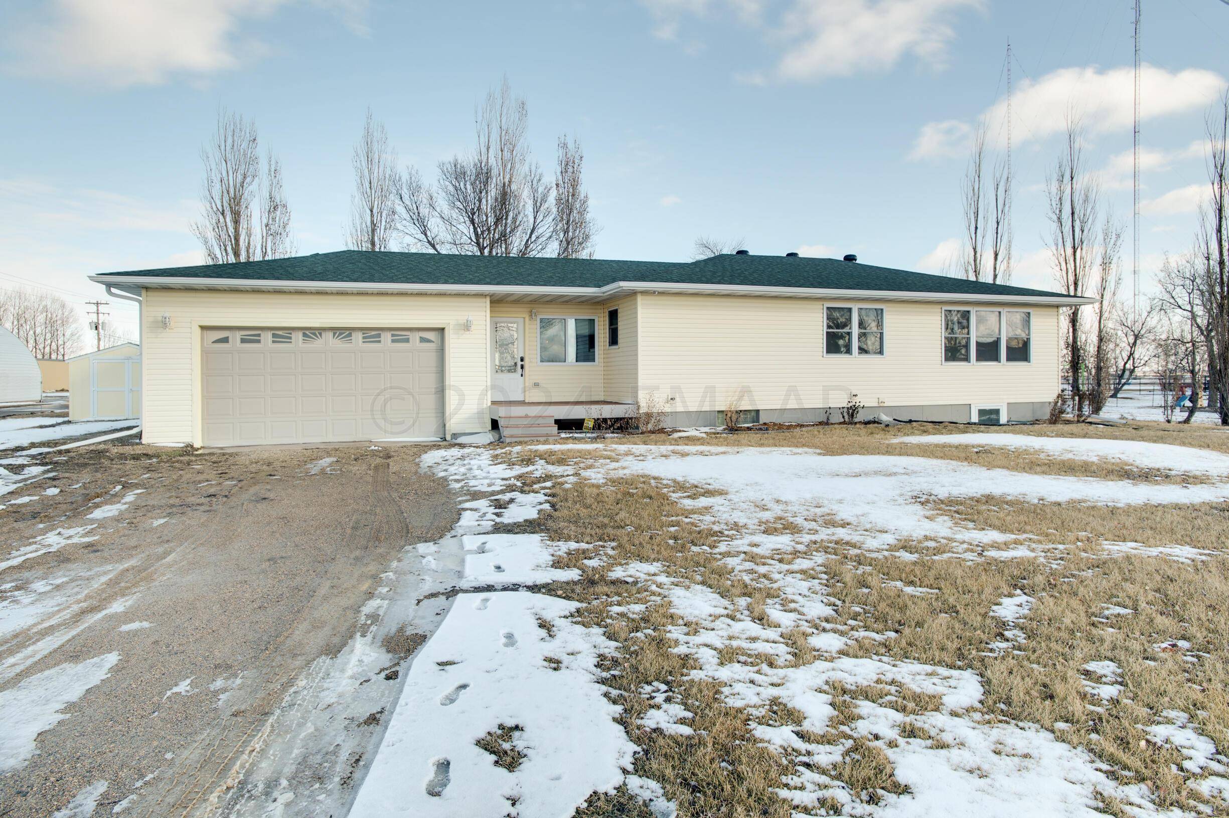 Moorhead, MN 56560,4848 HIGHWAY 75 S