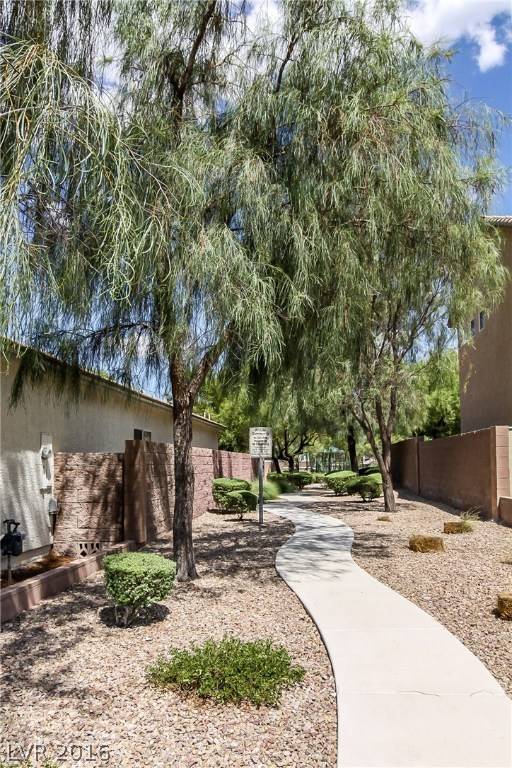 Henderson, NV 89052,716 WALTHAM HILLS ST