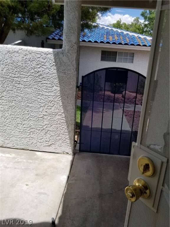 Las Vegas, NV 89108,2024 BAVINGTON DR #B