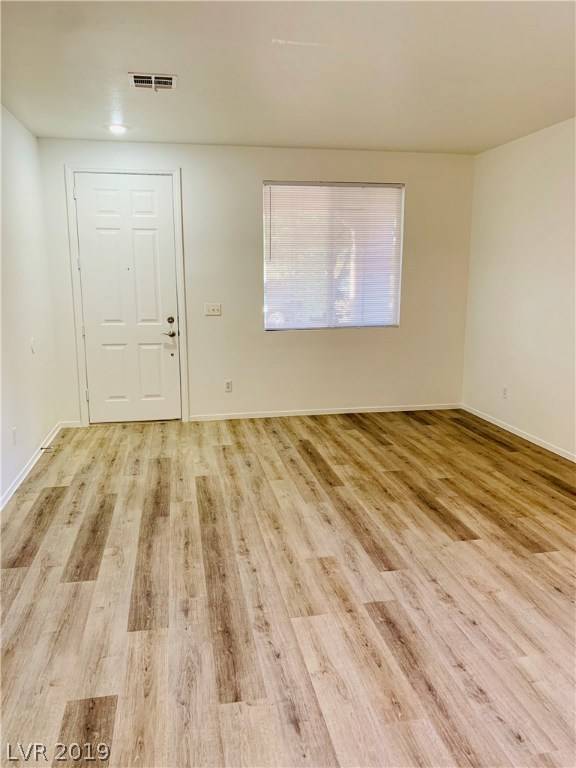 Henderson, NV 89052,2255 CHESTNUT BLUFFS AVE
