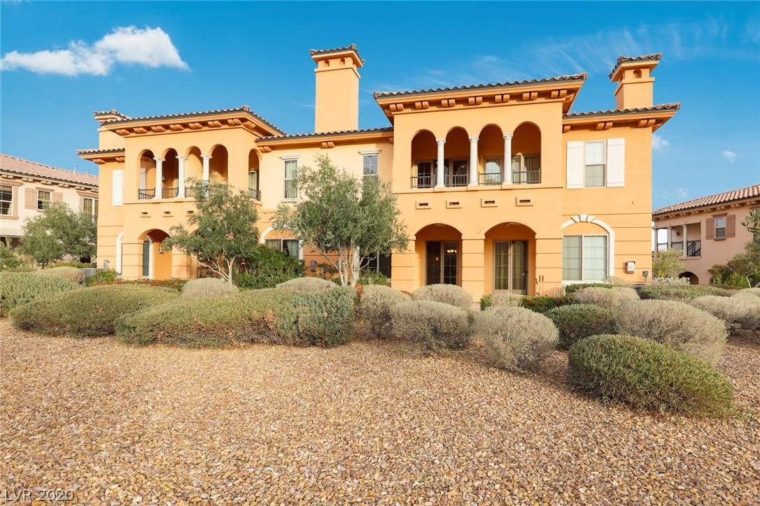 Henderson, NV 89011,34 VIA VASARI #102