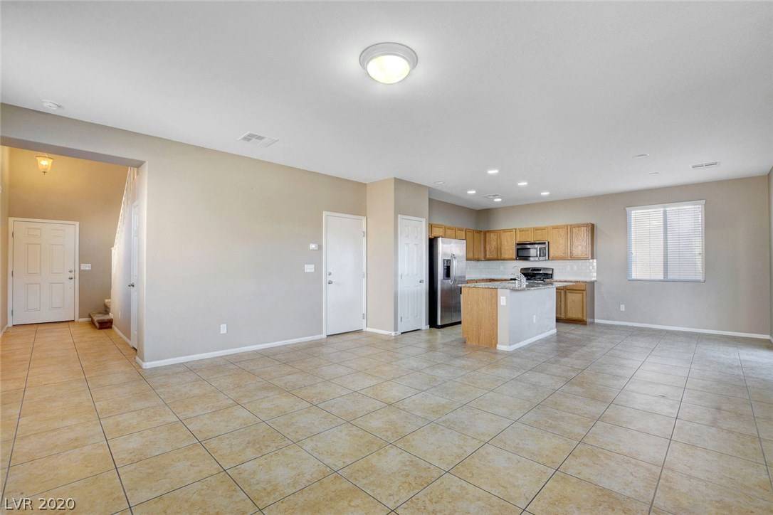 Las Vegas, NV 89139,5074 GILLERAN AVE