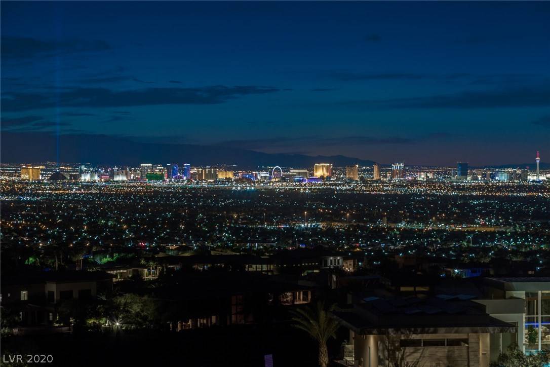 Henderson, NV 89012,659 SCENIC RIM DR