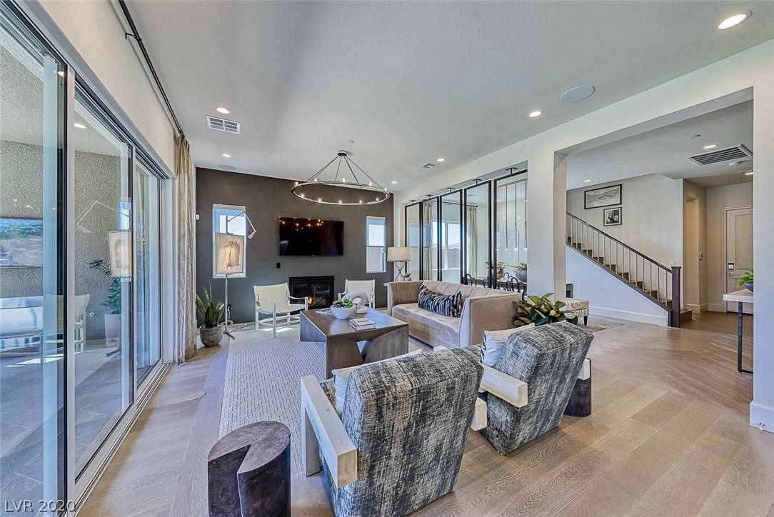 Henderson, NV 89044,3361 CARSEBRIDGE DR