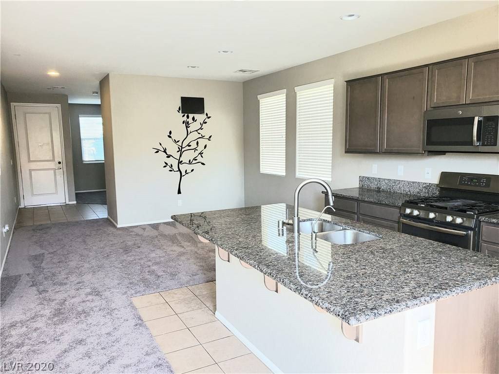 North Las Vegas, NV 89081,5702 Colbert ST