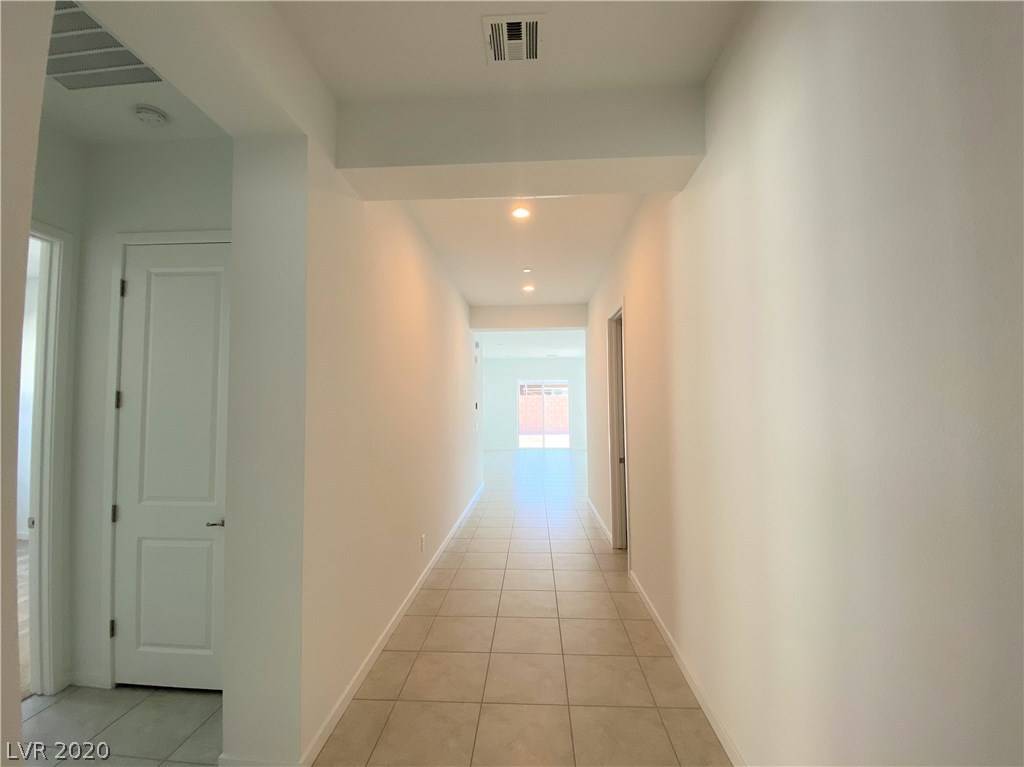 Henderson, NV 89011,337 Meadow Brush PL