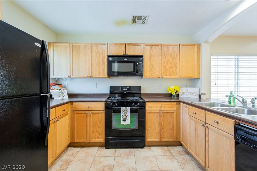 Las Vegas, NV 89149,7636 Calico Fields ST