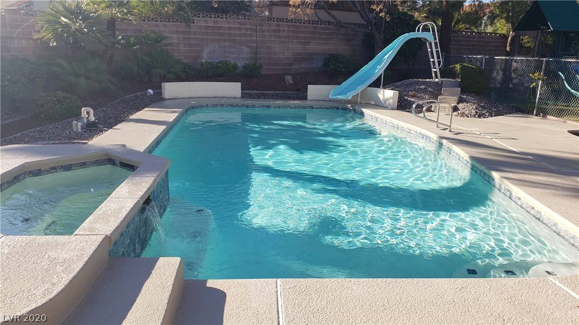 Las Vegas, NV 89145,8641 Highacre DR