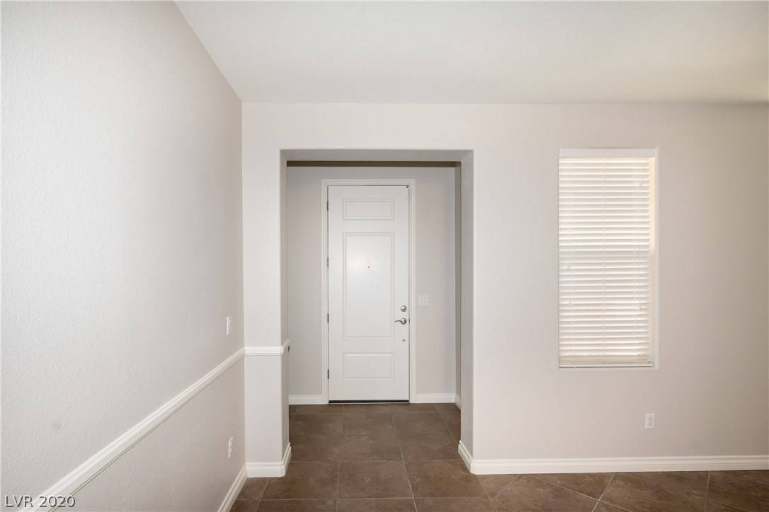 Las Vegas, NV 89155,2932 Barboursville CT