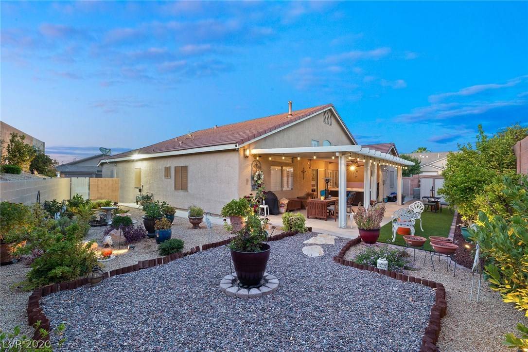 Henderson, NV 89012,277 Rushing Raft LN