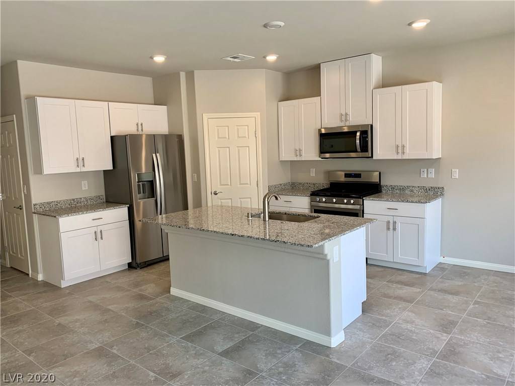 Las Vegas, NV 89178,9251 Park ST #008