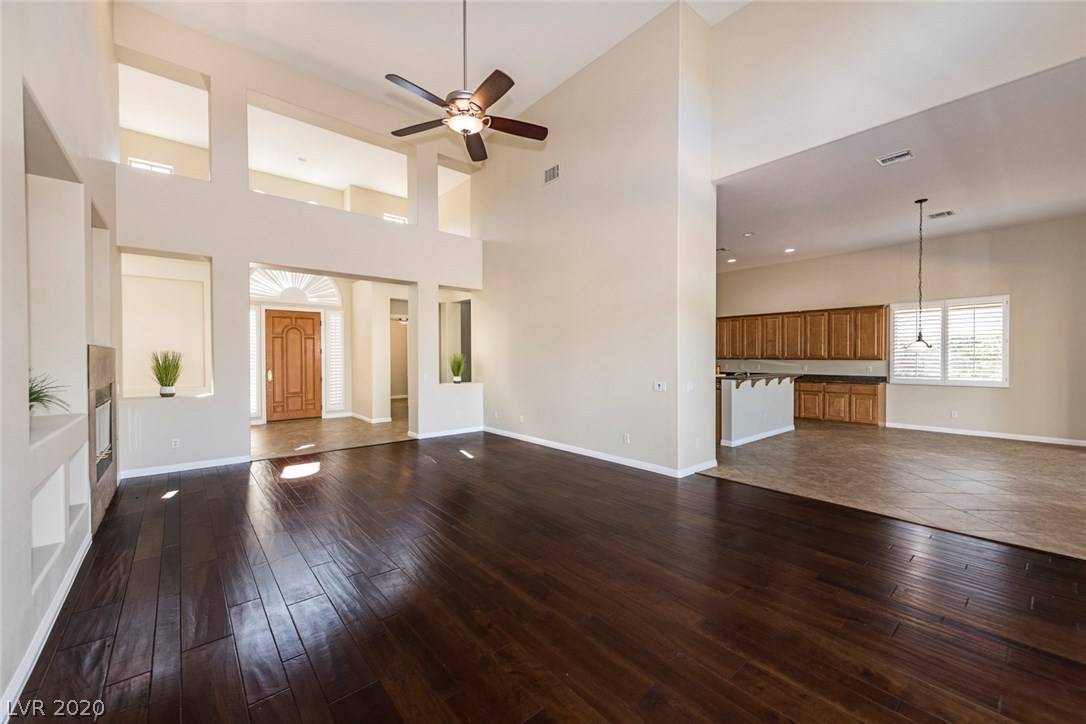 Henderson, NV 89052,14 WADE HAMPTON TRL