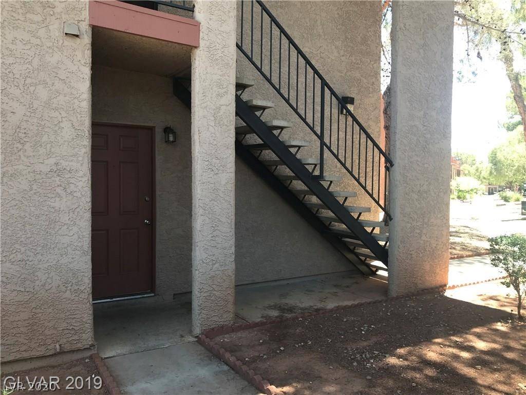 Las Vegas, NV 89103,5576 W ROCHELLE AVE #42A