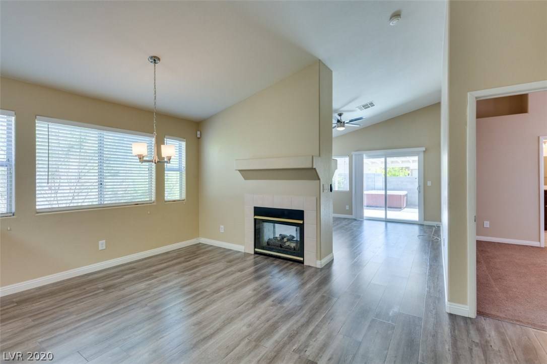 Las Vegas, NV 89147,4372 Flaming Ridge TRL