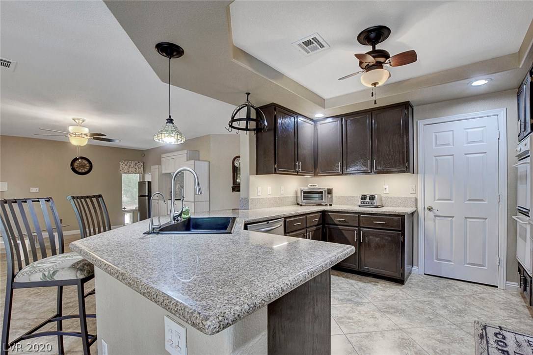 Henderson, NV 89074,254 Via Tempesto ST