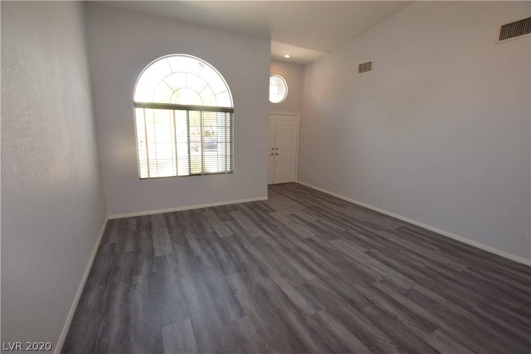 Las Vegas, NV 89142,6439 Wild Strawberry LN