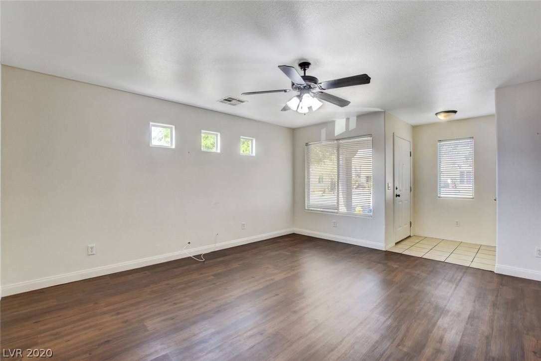 Henderson, NV 89011,6006 Aripeka ST