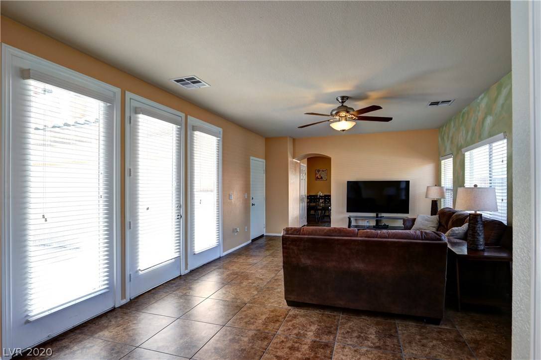 Las Vegas, NV 89141,5932 Lamotte AVE