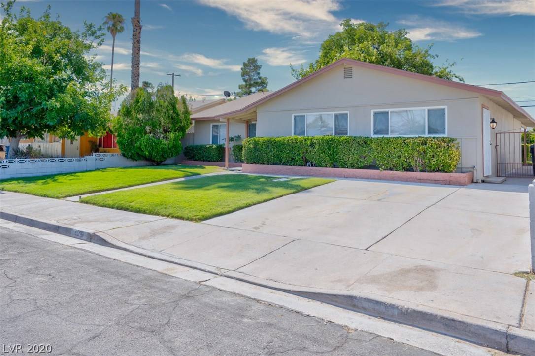Las Vegas, NV 89107,4509 Mayflower LN