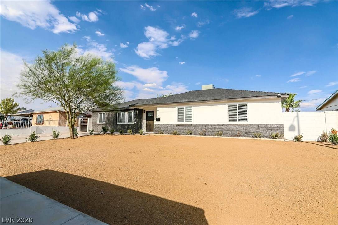 Las Vegas, NV 89107,613 Essex West DR