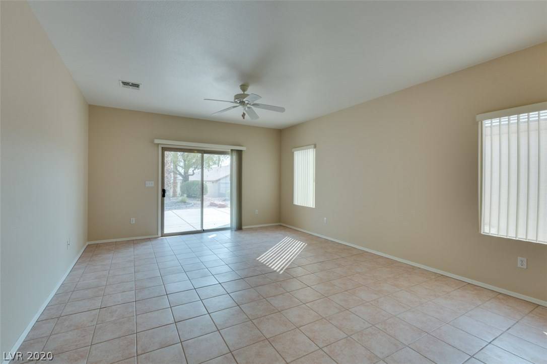 Henderson, NV 89012,2150 Desert Woods DR