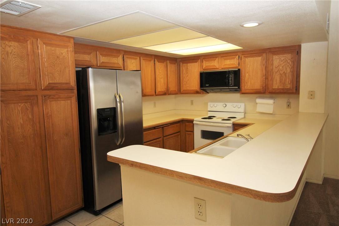 Las Vegas, NV 89117,8973 Clairton CT #8973