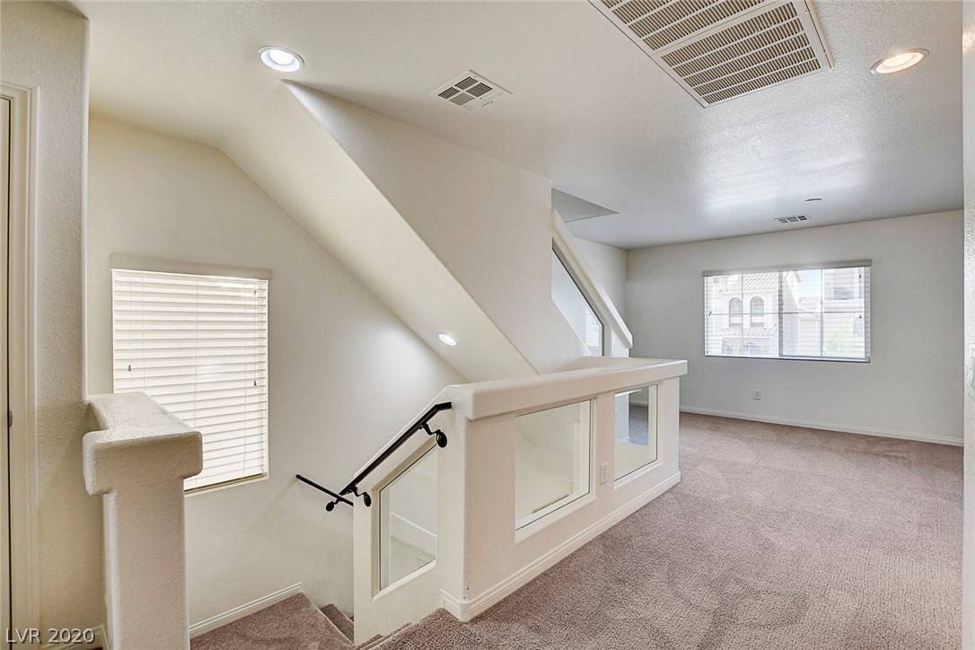 Las Vegas, NV 89139,6084 Gordon Creek AVE
