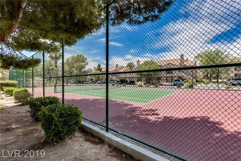 Las Vegas, NV 89117,3450 Erva ST #226