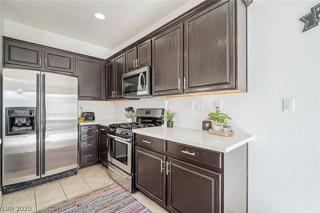 Las Vegas, NV 89149,7864 Running Doe CT