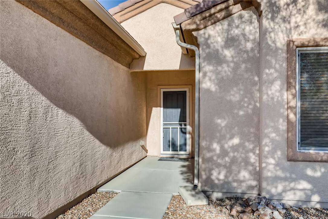 North Las Vegas, NV 89084,3532 Flinthead DR