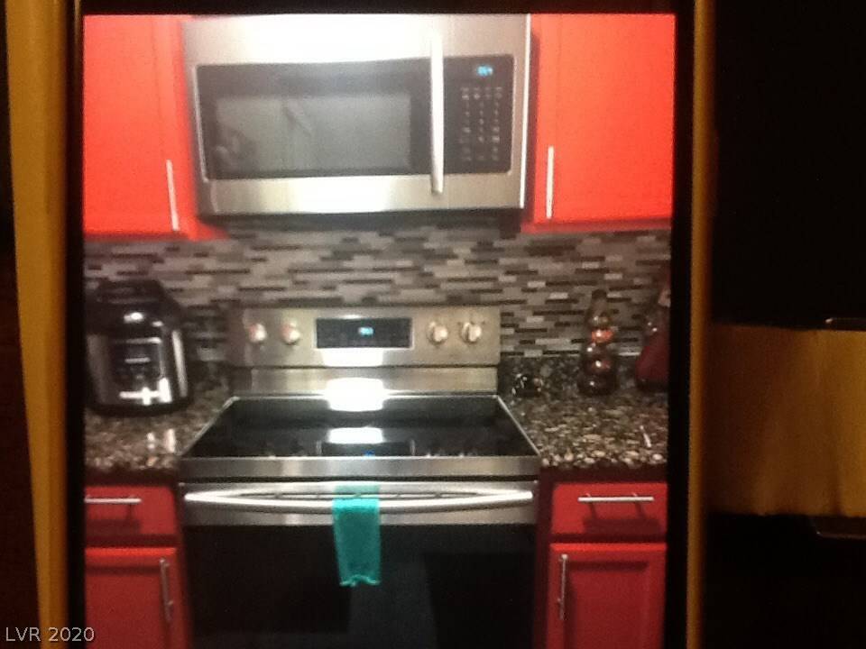 Las Vegas, NV 89128,2101 Blue Breeze DR #202